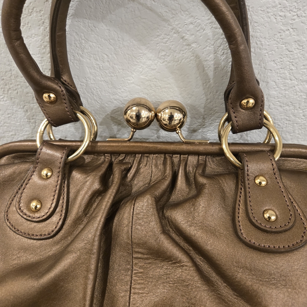 Elegant L.Credi Bronze Leather Handbag - Picture 4 of 6